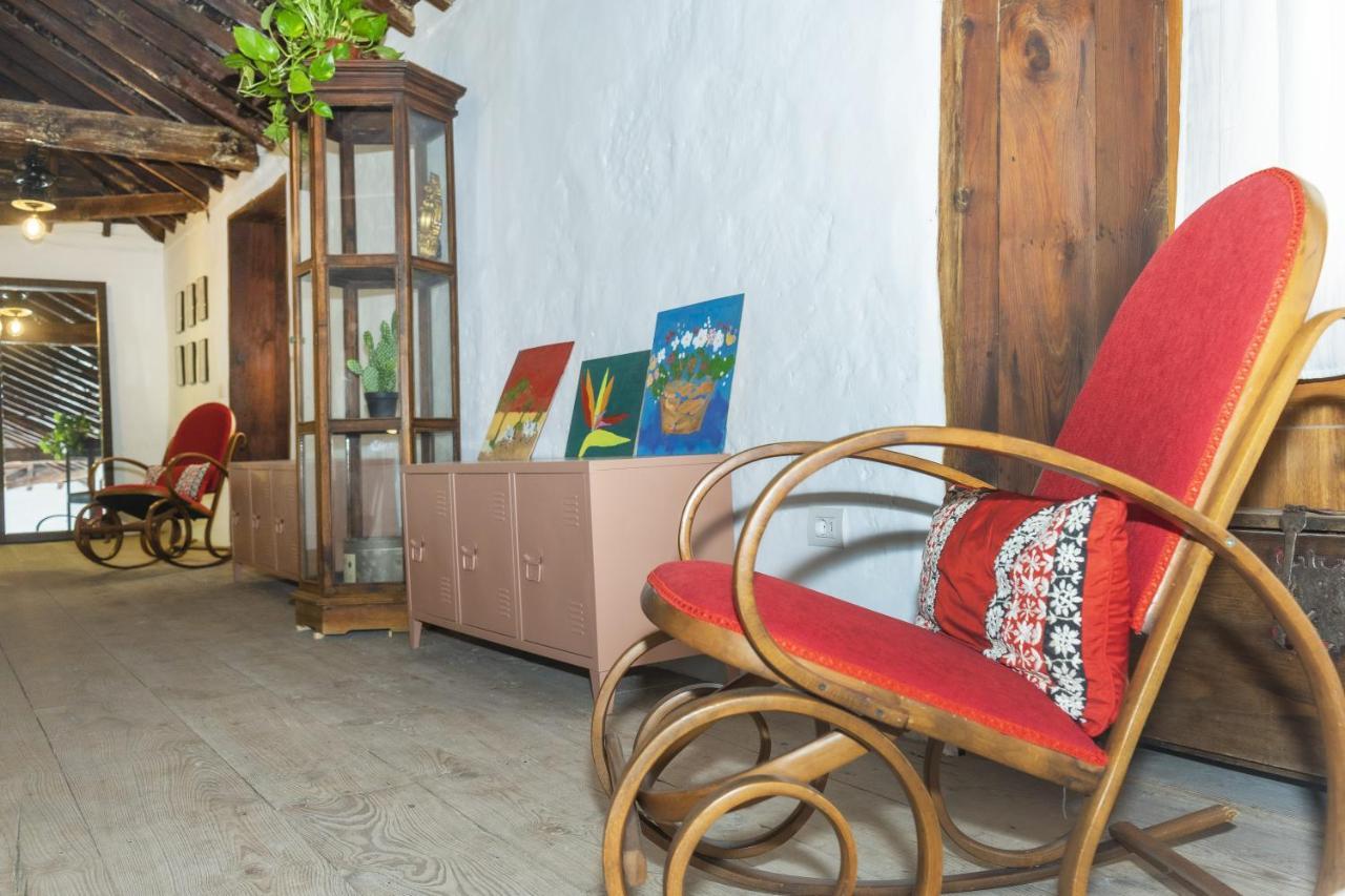 Cactus Coliving & Coworking Bed and Breakfast Arona  Buitenkant foto